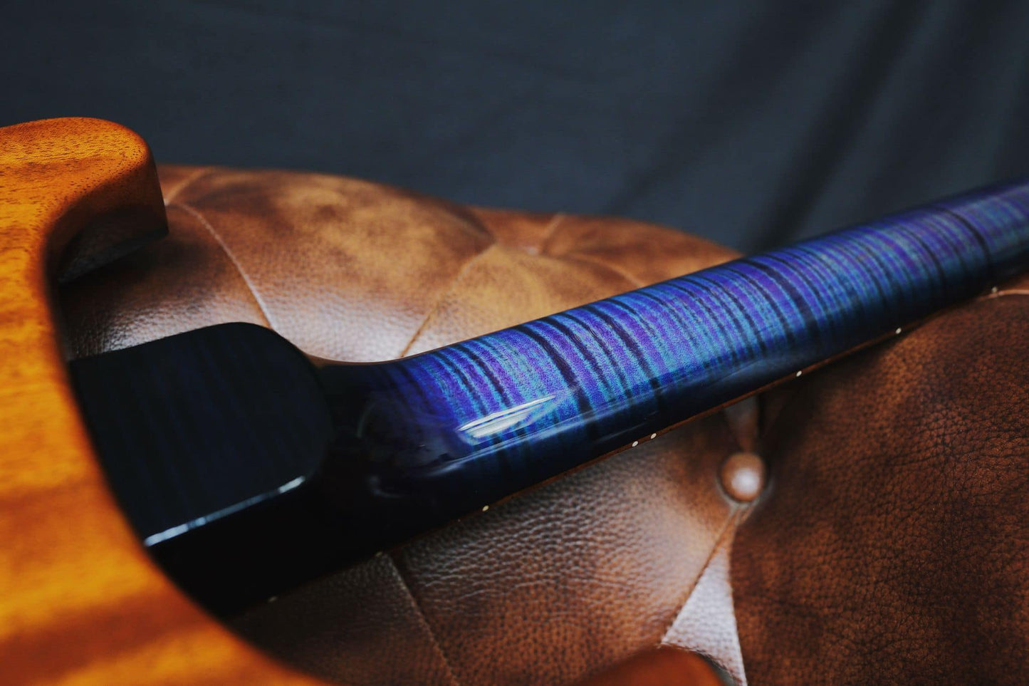 PRS Private Stock Modern Eagle V Limited Aqua Violet Smoked Burst