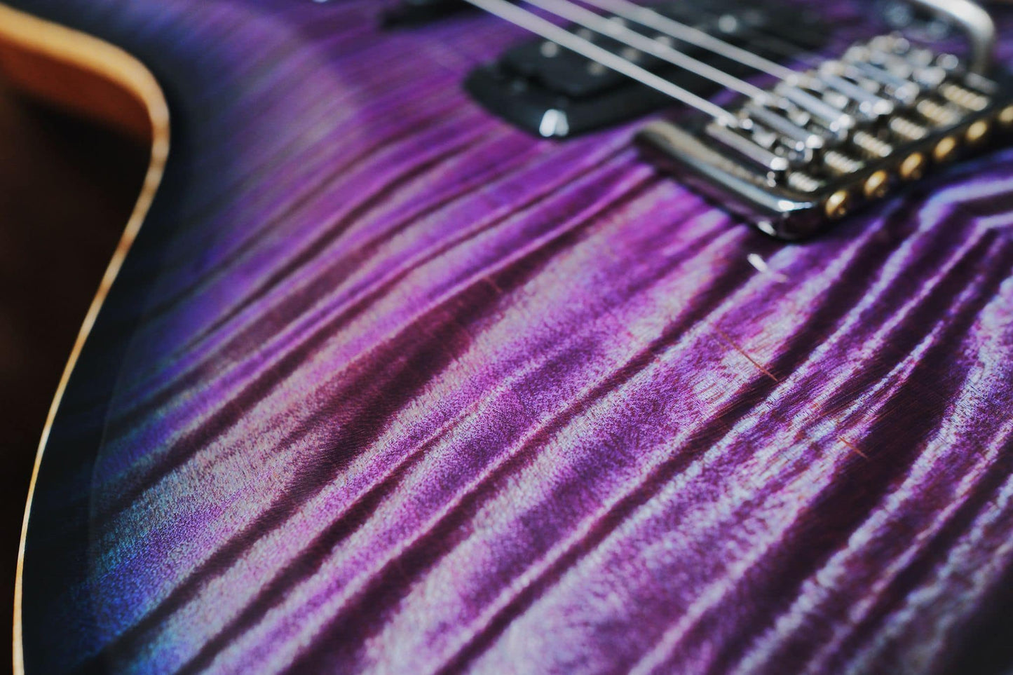 PRS Private Stock Modern Eagle V Limited Aqua Violet Smoked Burst