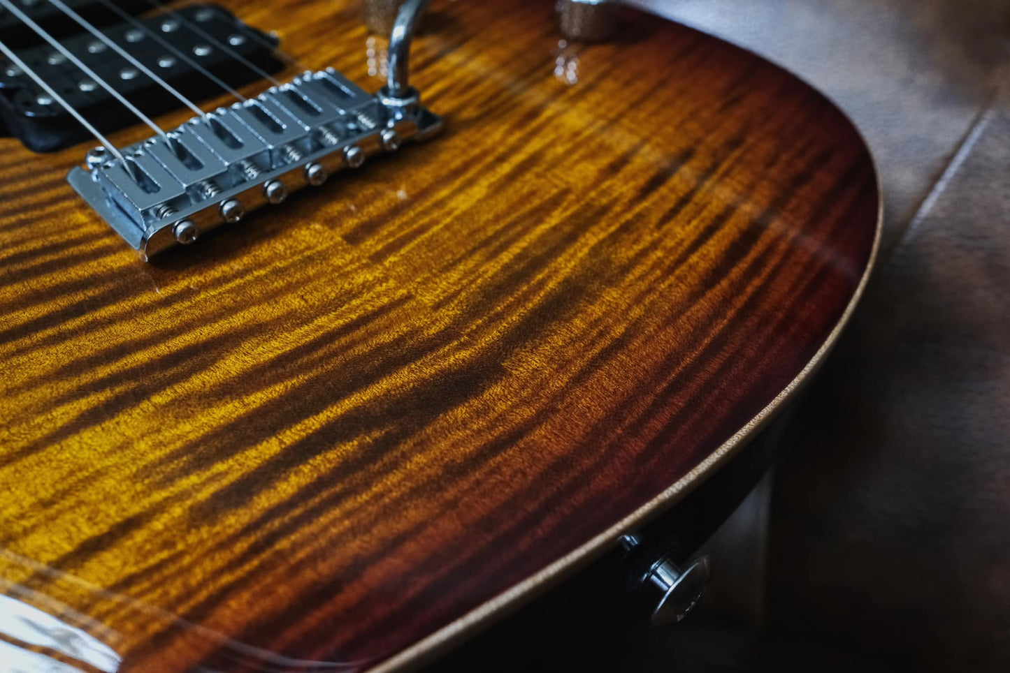 Suhr Modern Plus Bengal Burst 79396