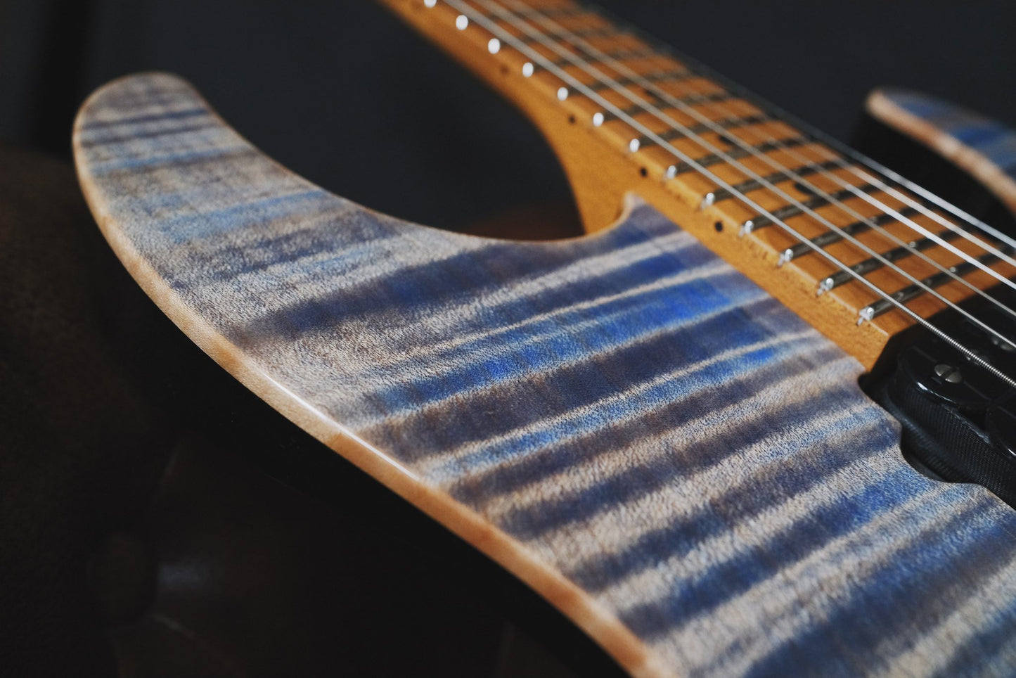 Suhr Modern Plus Trans Blue Denim 79394