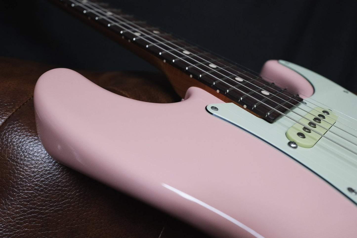Suhr Classic S Dealer Select 2025 Shell Pink