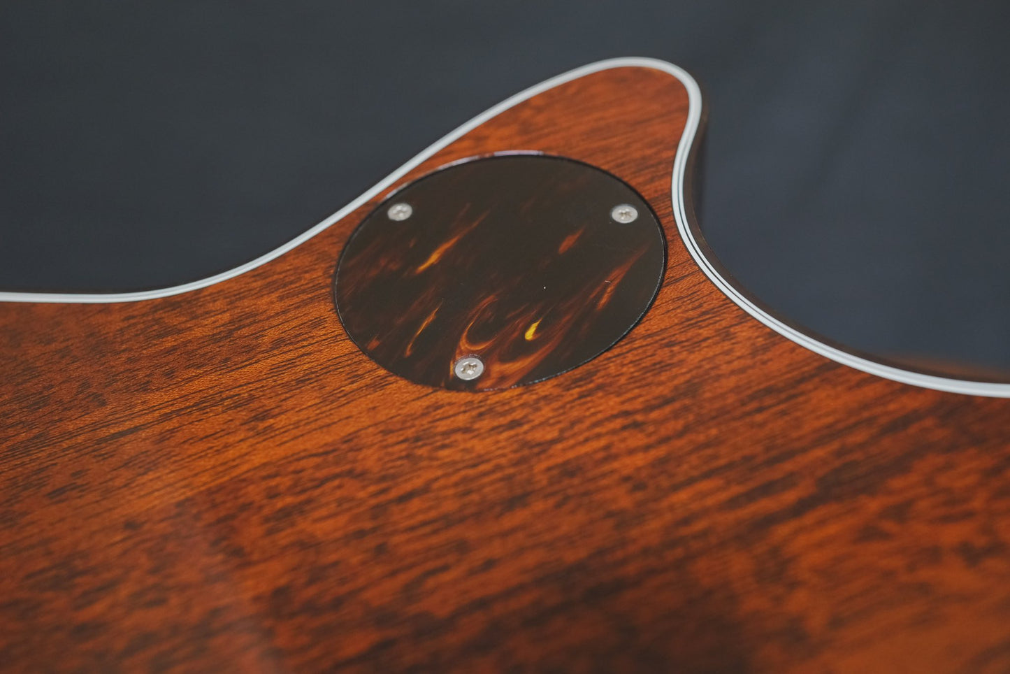 Gretsch G6134TFM-NH Nigel Hendroff Signature Penguin Amber Flame (Used)