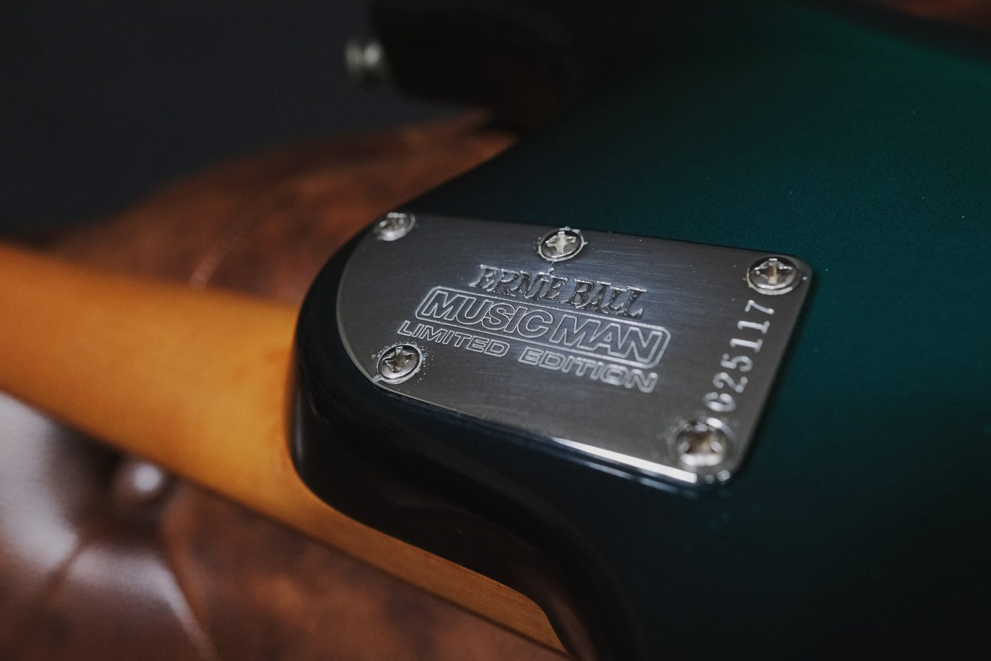 Ernie Ball Music Man Silhouette Special LE 2007 Blue Dawn (Used)
