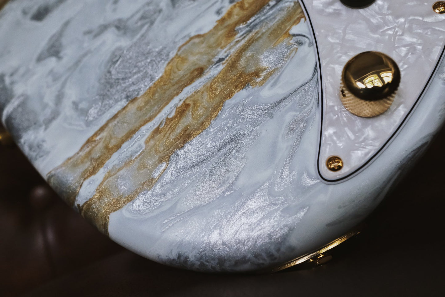 James Tyler Japan Studio Elite HD White Shmear Faux Matching Headstock