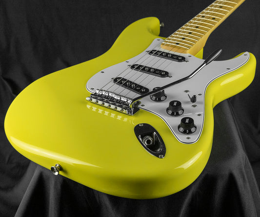 Fender Made in Japan Limited International Color Stratocaster (Used)