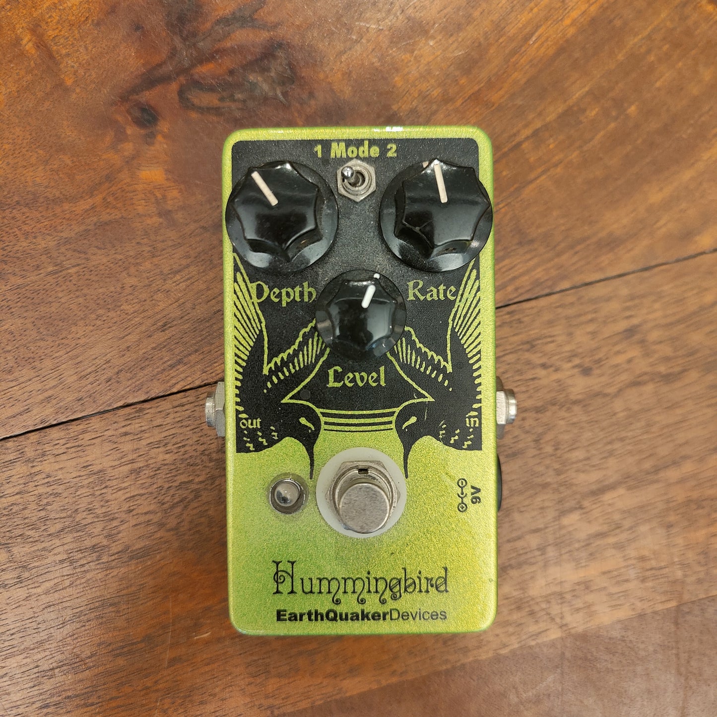 Earthquaker Hummingbird V2 (Used)