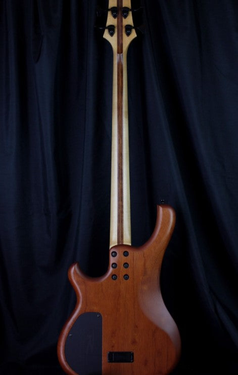 Ristola Fretless 4