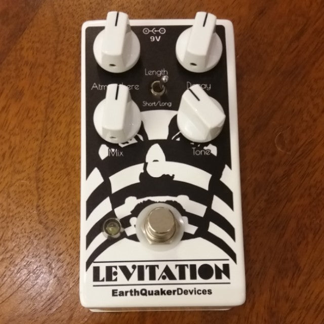 Earthquaker Devices Levitation Reverb V2