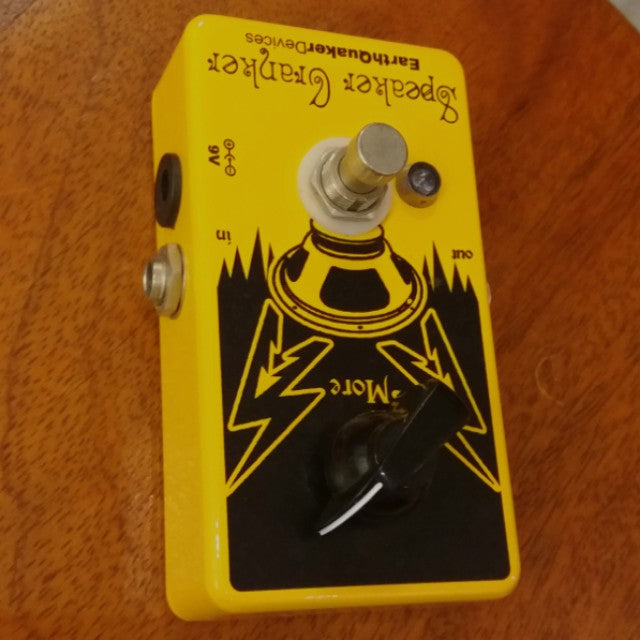Earthquaker Speaker Cranker V1