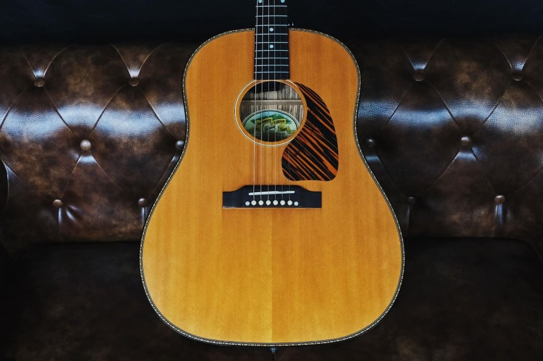 Gibson limited store edition acoustic guitars