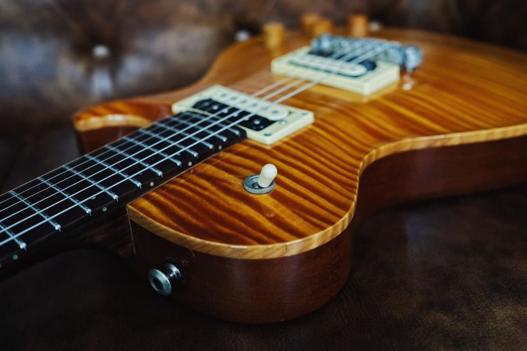 Schroeder Radio Lane Trad. Singlecut Custom (Used)