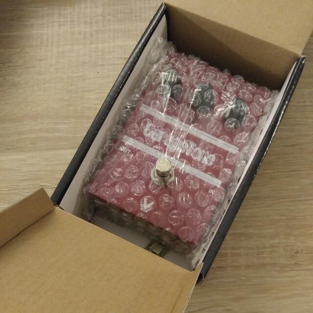 Visual Sound Garage Tone Tremolo