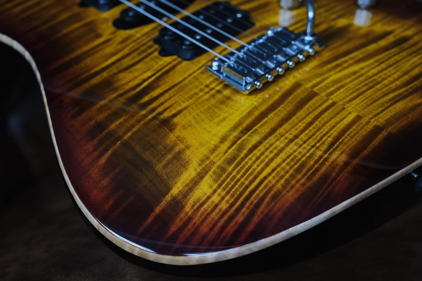 Suhr Modern Plus Bengal Burst 79383