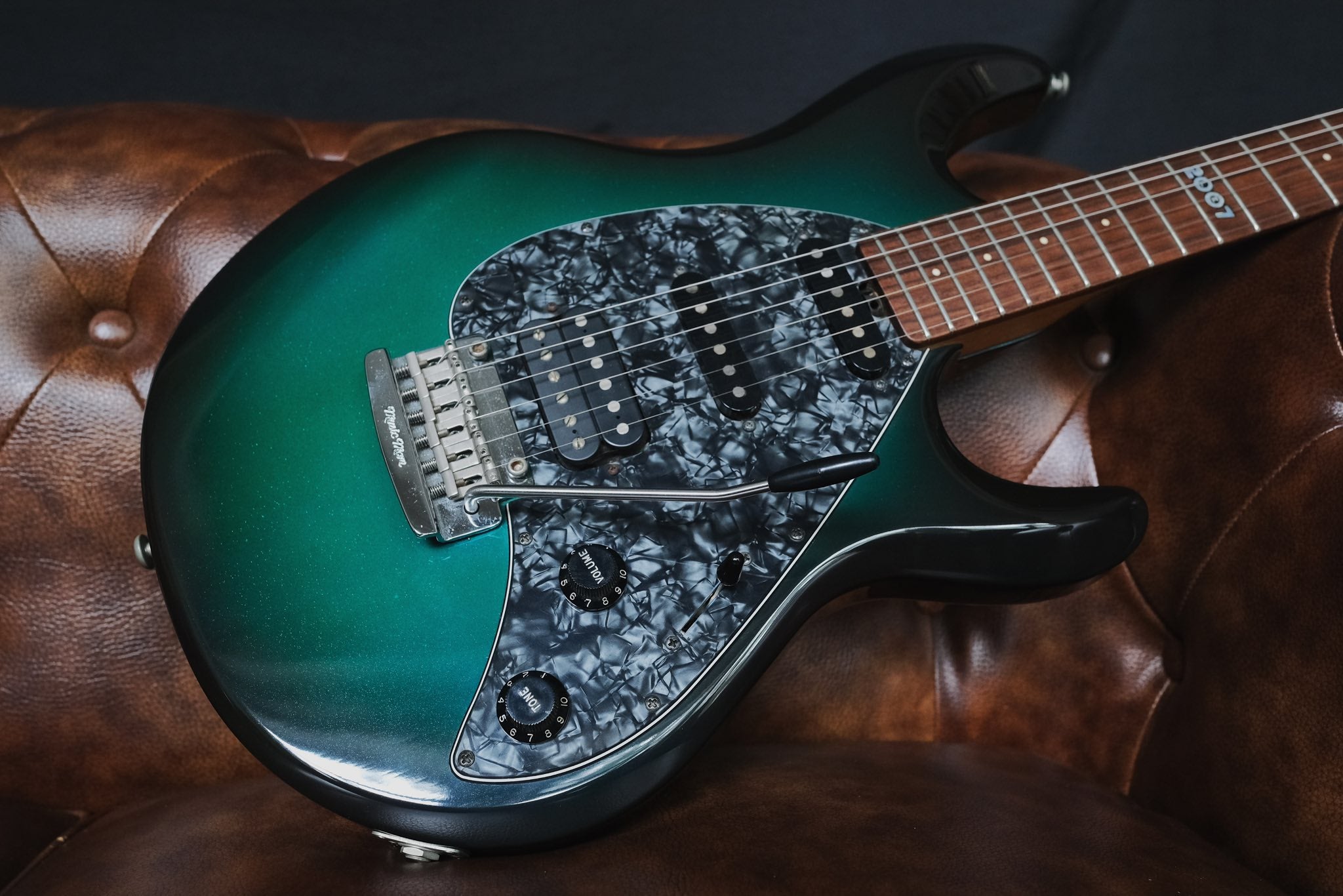 Ernie Ball Music Man Silhouette Special LE 2007 Blue Dawn (Used