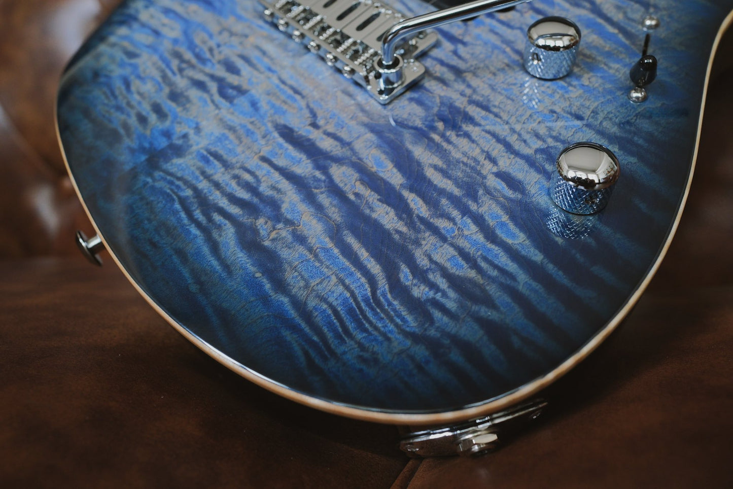 Suhr Modern Plus Trans Whale Blue Burst 85595