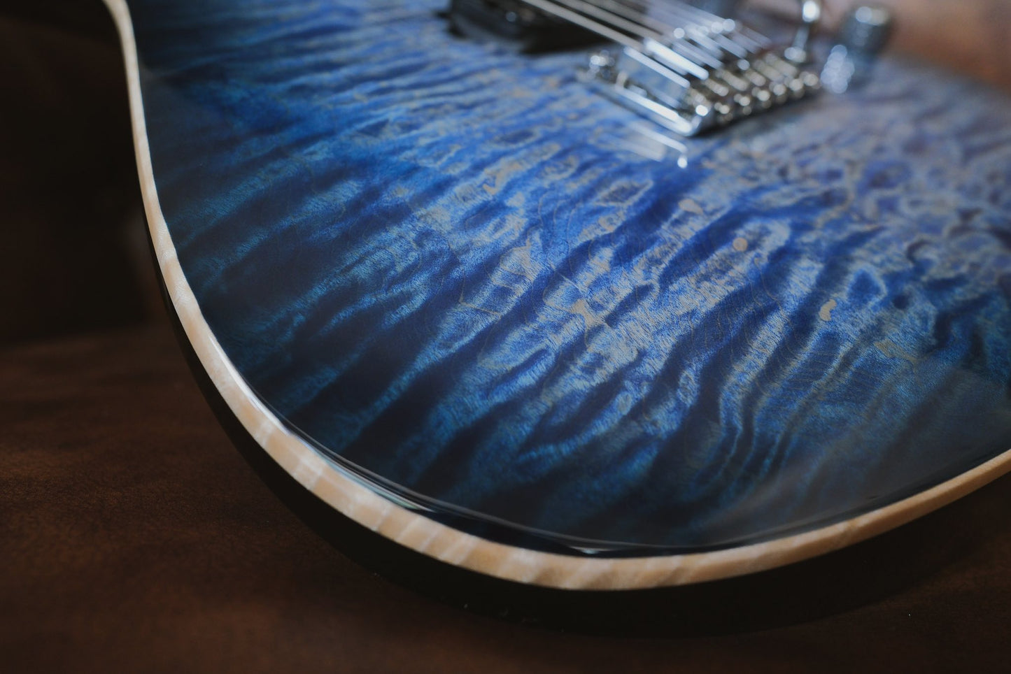 Suhr Modern Plus Trans Whale Blue Burst 85595