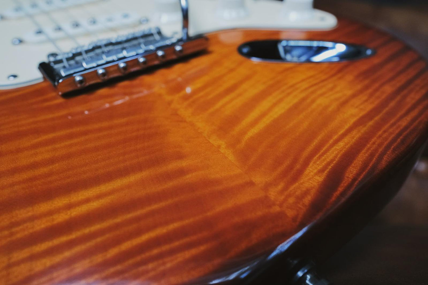 Fender Select Stratocaster Dark Cherry Burst (Used)