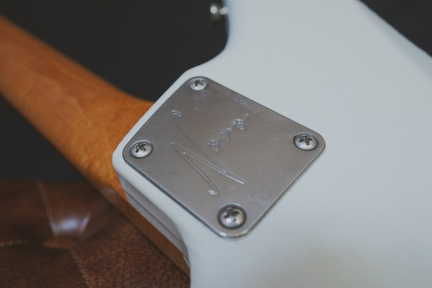 Novo Serus J Custom Olympic White Gold Foils