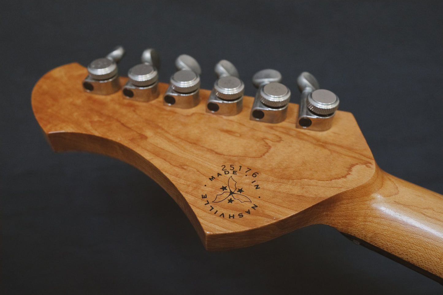 Novo Serus J Custom Olympic White Gold Foils