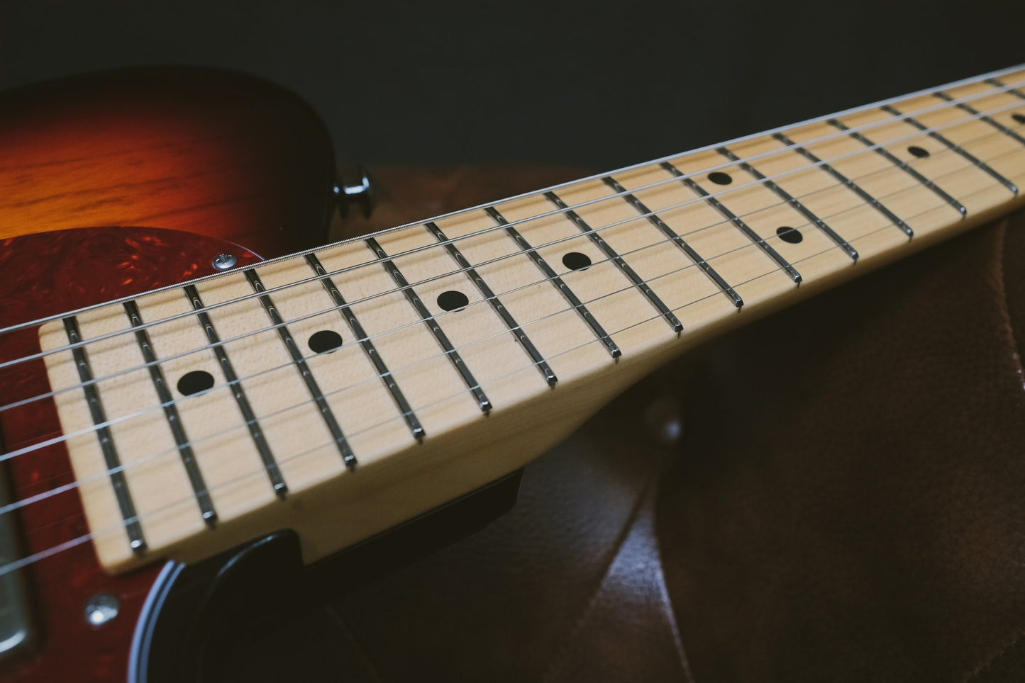 Suhr Alt T 3 Tone Sunburst 85614