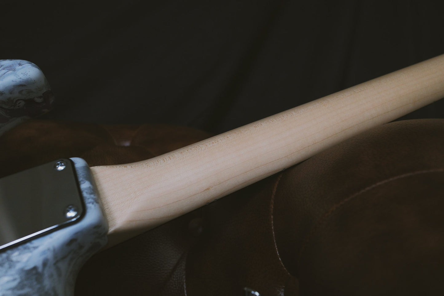 James Tyler Studio Elite HDX in Amethyst Shmear