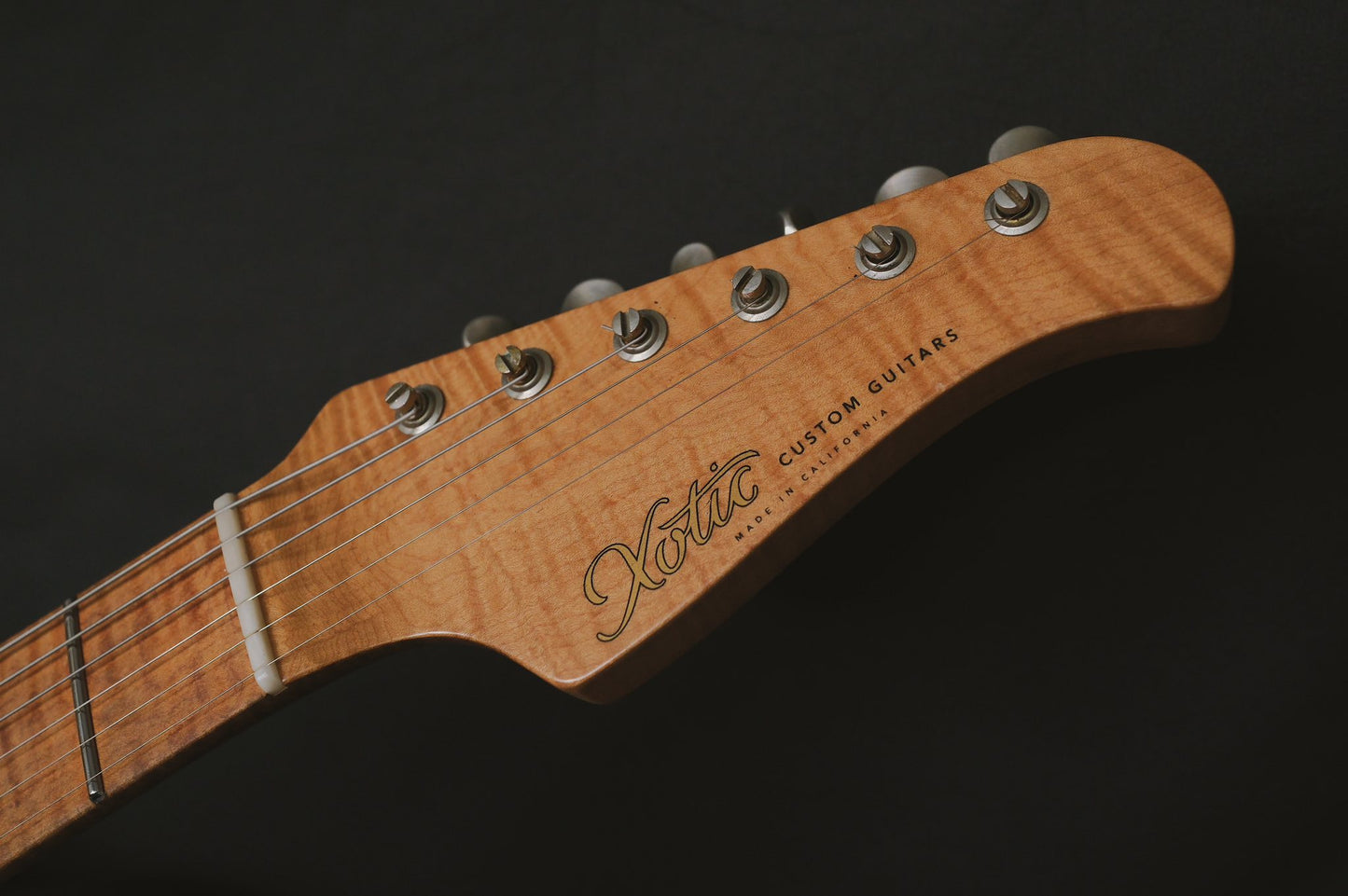 Xotic XSC-2 California Classic with 5A Roasted Flame Maple Neck (Used)