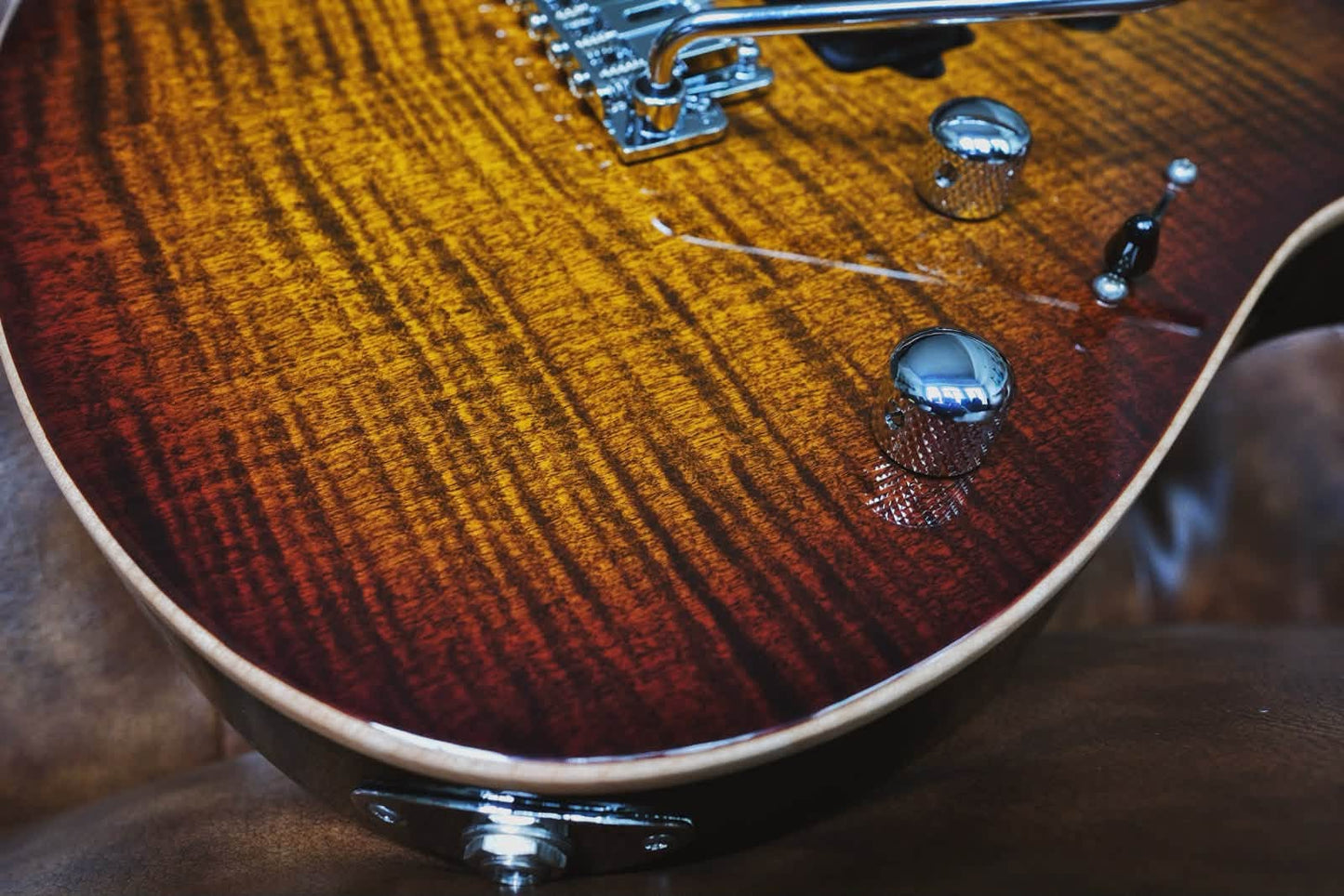 Suhr Modern Plus Bengal Burst 85624