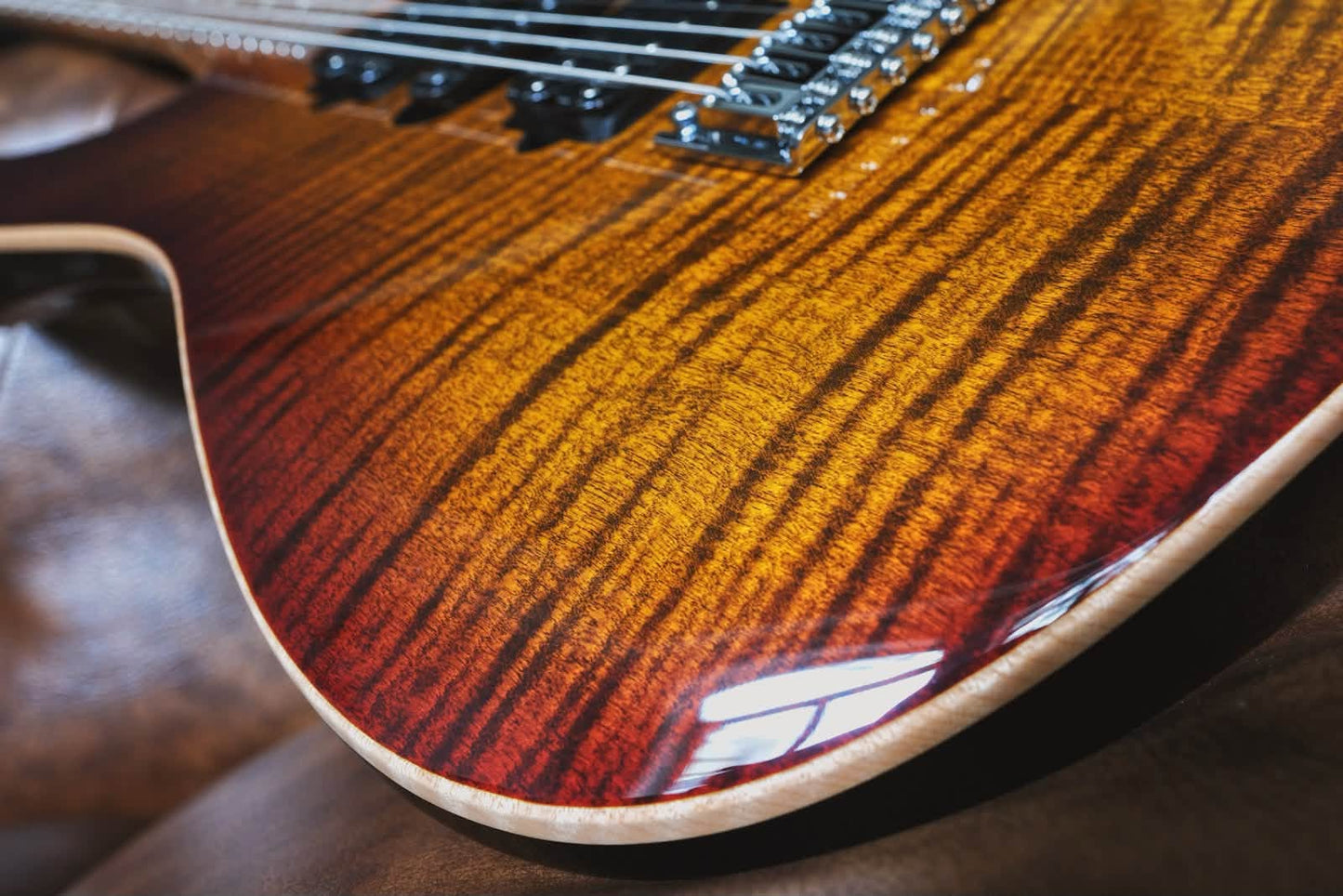 Suhr Modern Plus Bengal Burst 85624