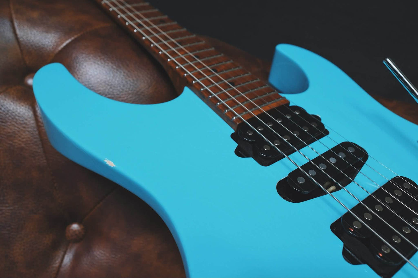 Suhr Modern Antique Limited Edition Daphne Blue 90551