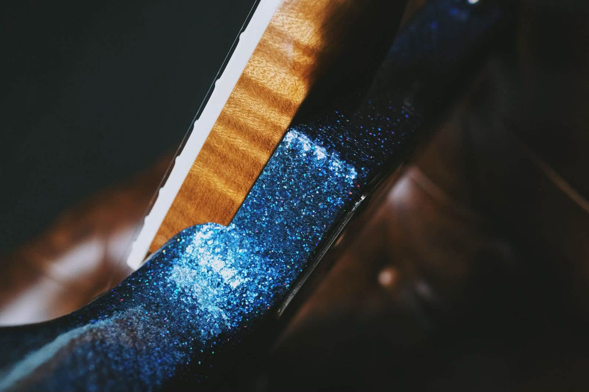 Novo Signature Serus J (Dennis Fano) – Dark Side Sparkle