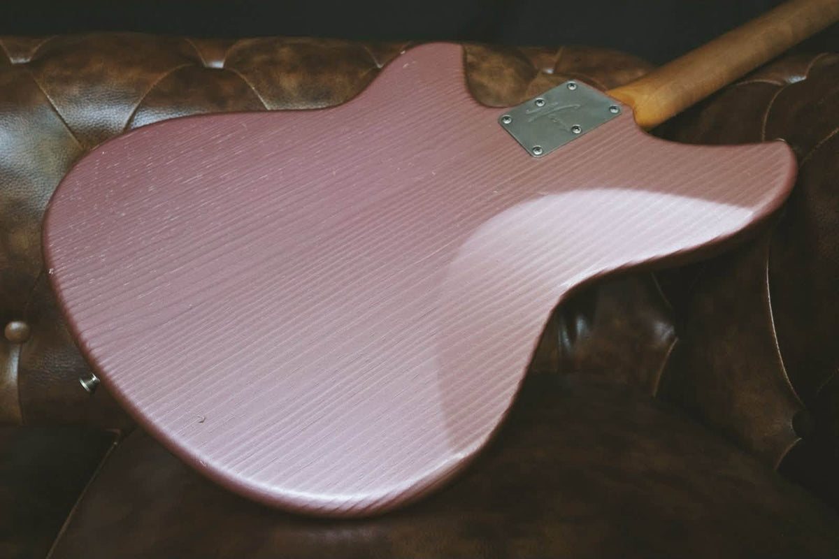 Novo Ivorus Bass - Burgundy Mist