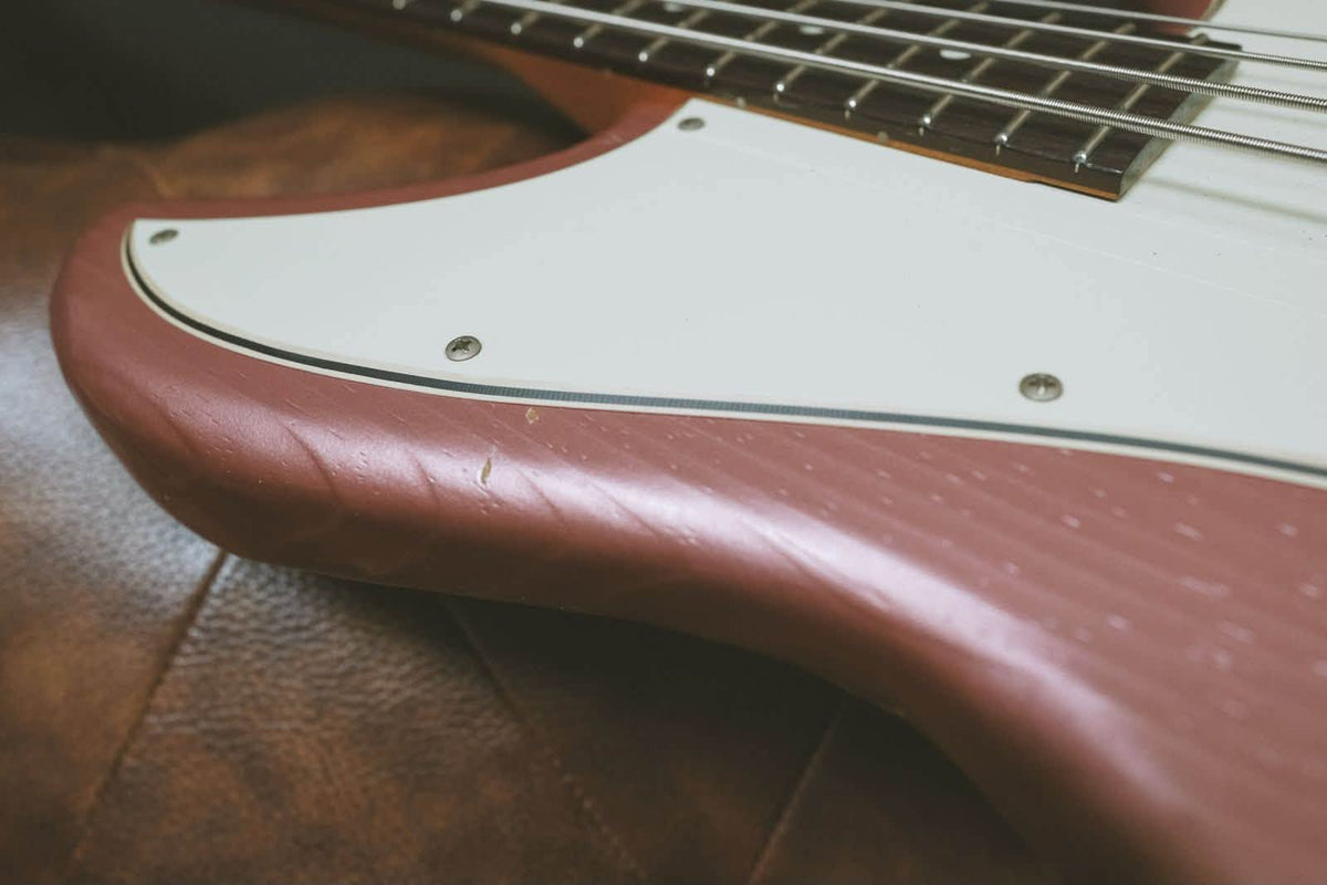 Novo Ivorus Bass - Burgundy Mist