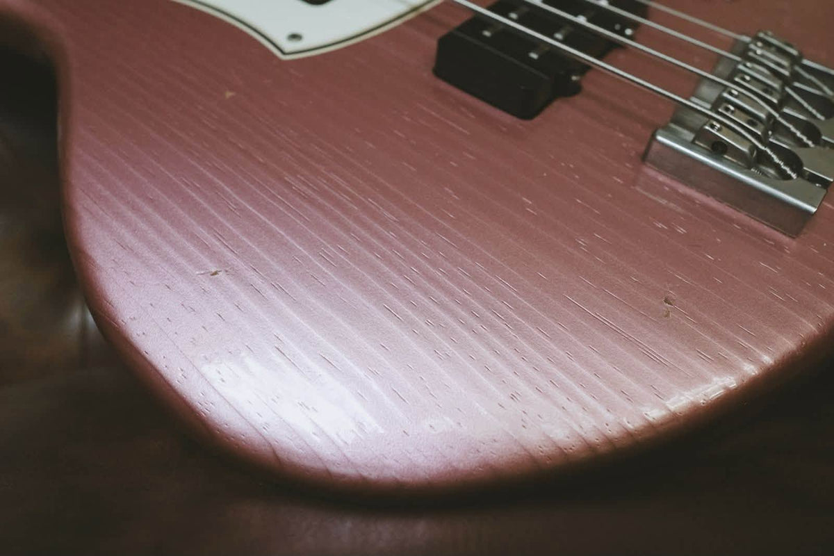 Novo Ivorus Bass - Burgundy Mist