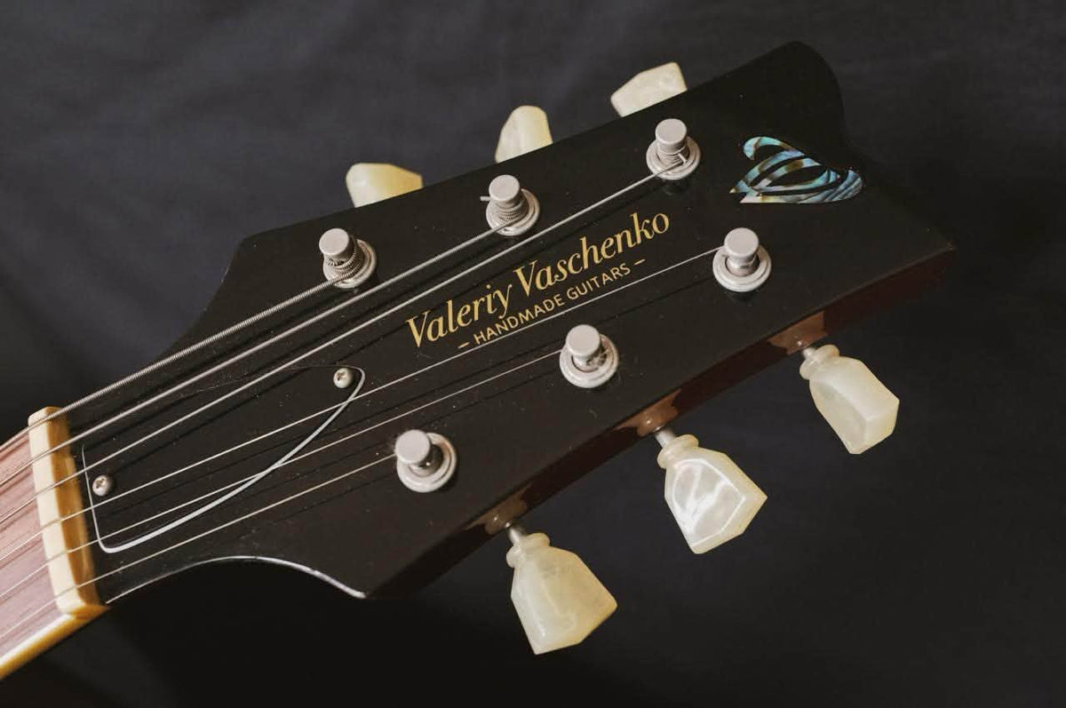 Valery Vaschenko LV 59 - Violin Burst