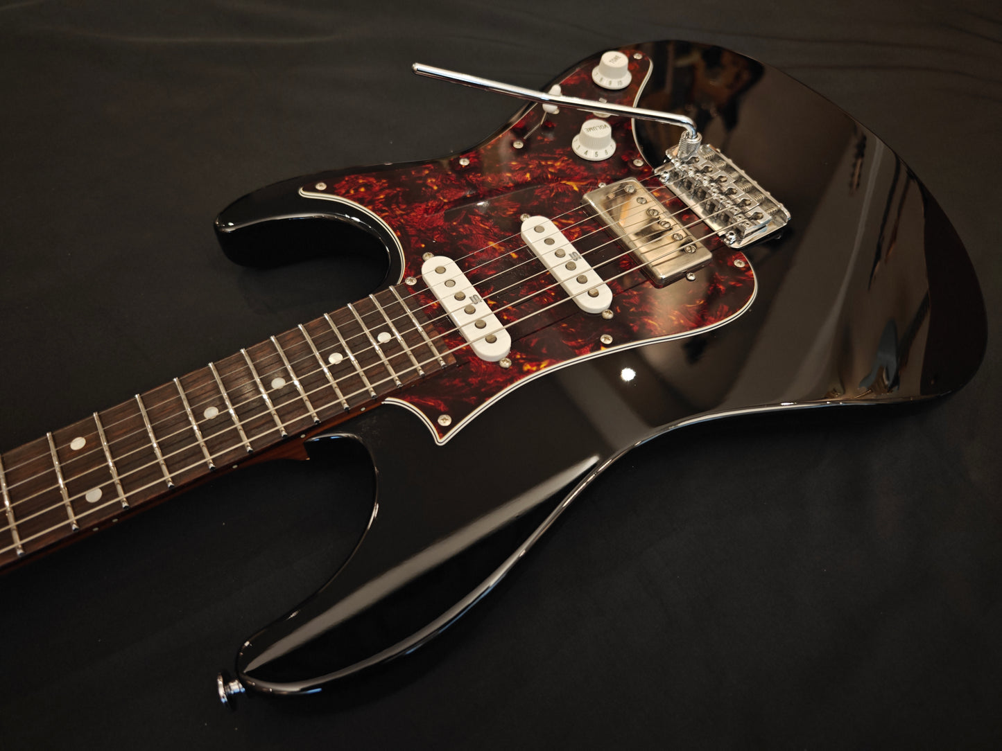 Ibanez AZ2204N (Used)