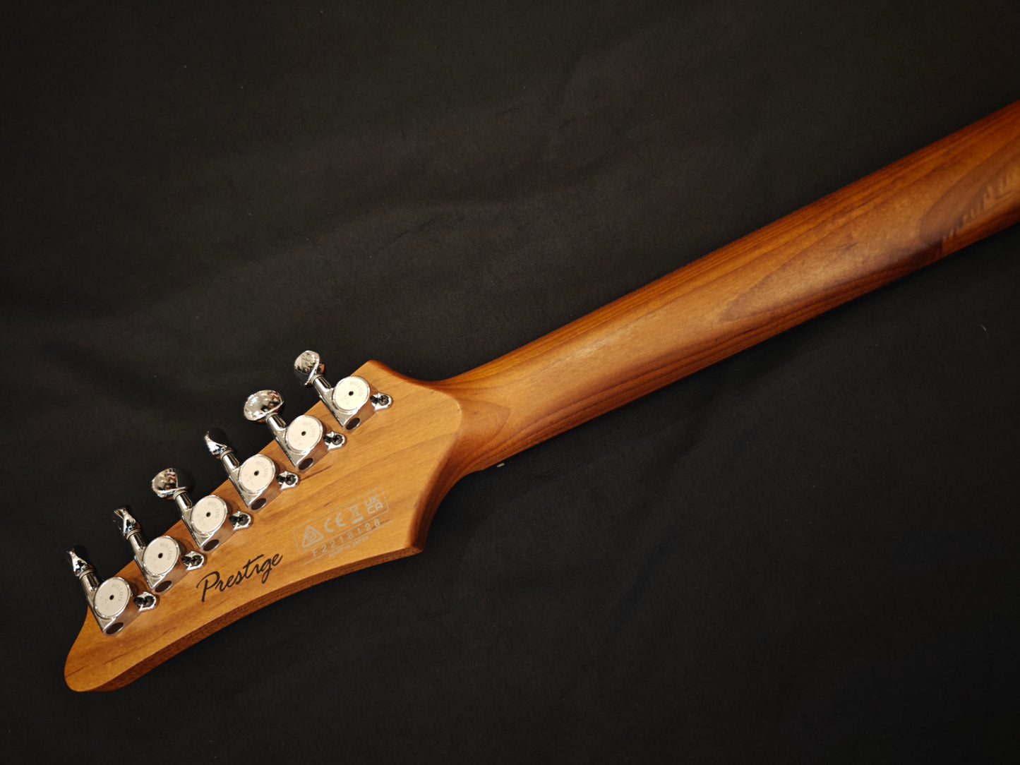 Ibanez AZ2204N (Used)